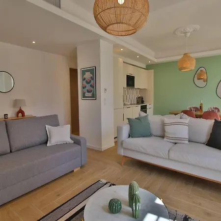 Apartmán In Near Sandy Beaches, Cleaning Included